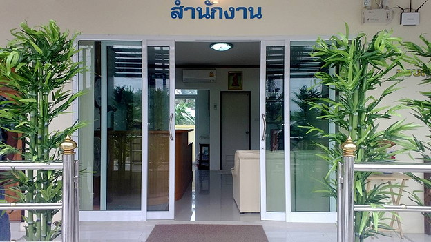 1 Bed Condo — photo 2