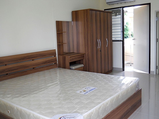 1 Bed Condo