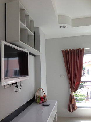 1 Bed Condo — photo 3