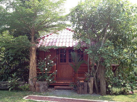 1 Bed Condo — photo 2