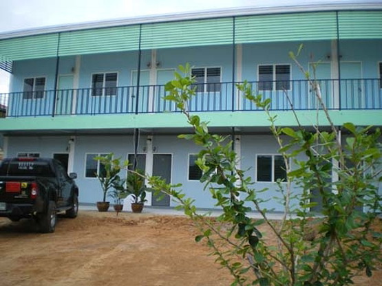 1 Bed Condo