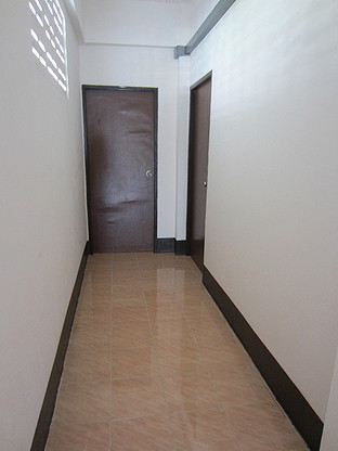 1 Bed Condo — photo 2