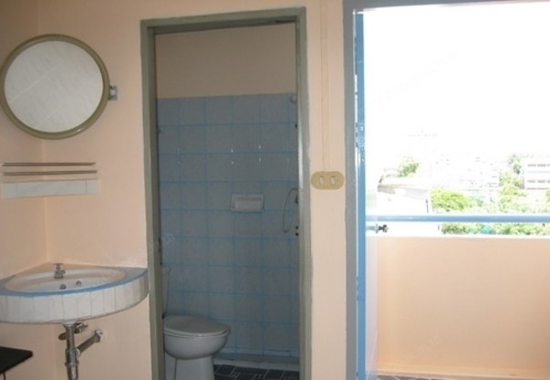 Nwakun mansion — photo 2