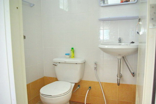 Condo — photo 2