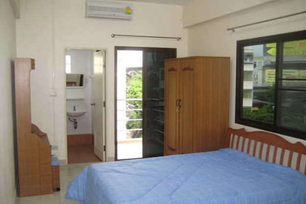 Condo · Phra Khanong, bangkok