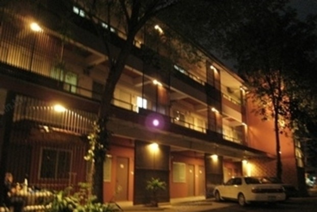 1 Bed Condo