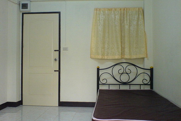 Condo · bangkok — photo 4