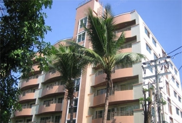 Ploenchit Grand View Mansion