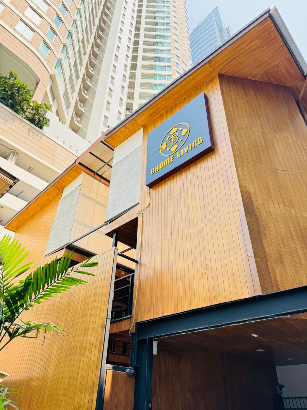 Condo · Bang Rak, bangkok — photo 1