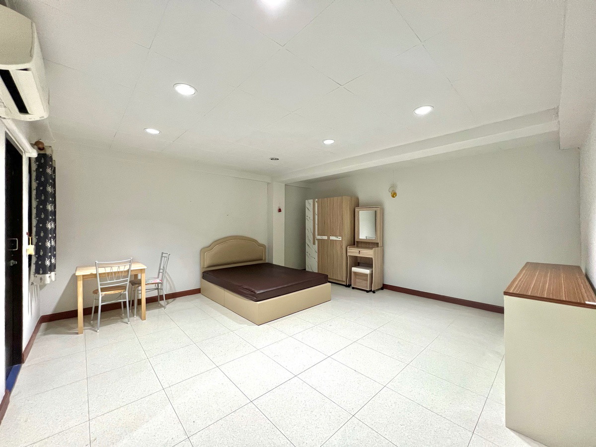 1 Bed Condo · Phra Nakhon, bangkok — photo 4