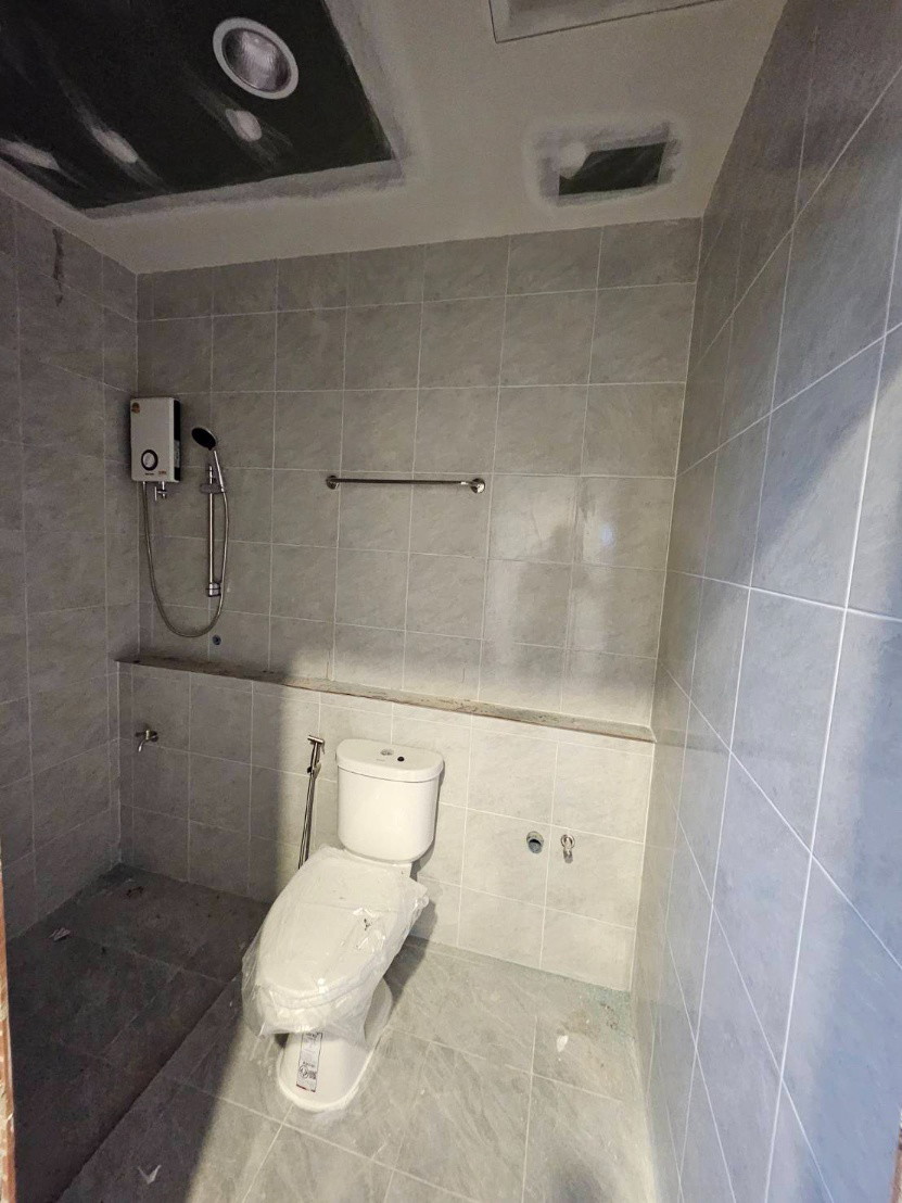 1 Bed Condo — photo 5