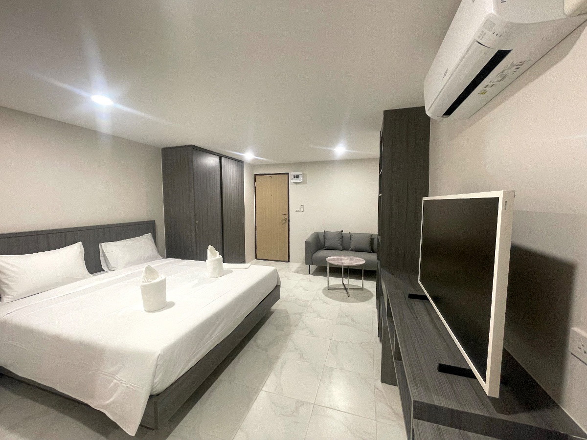 1 Bed Condo · Bang Rak, bangkok — photo 2
