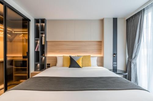 1 Bed Condo · Watthana, bangkok — photo 1