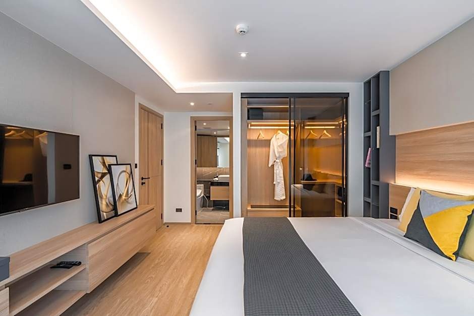 1 Bed Condo · Watthana, bangkok — photo 3