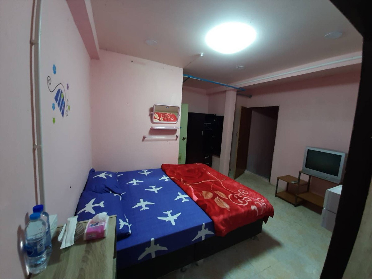 1 Bed Condo — photo 4