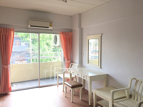 1 Bed Condo · Sathon, bangkok