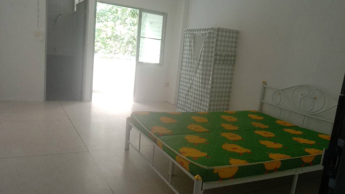 1 Bed Condo — photo 4