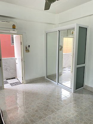 1 Bed Condo · Bang Khen, bangkok — photo 2