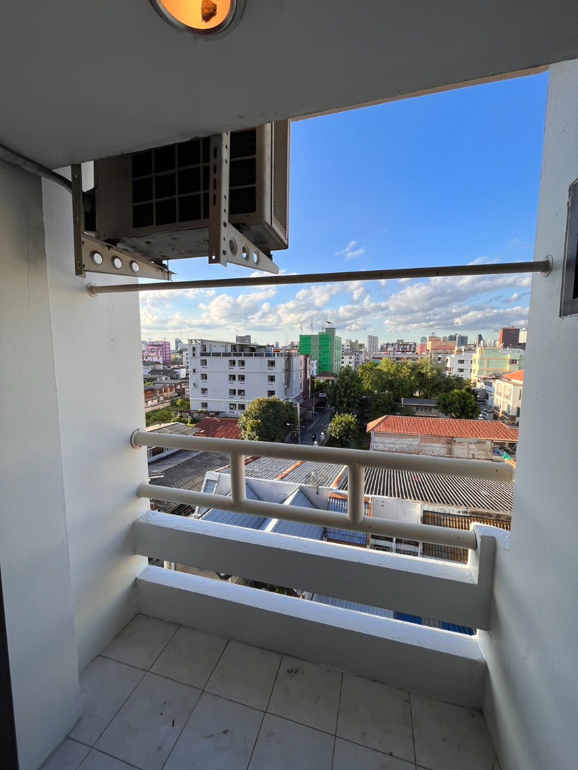 1 Bed Condo · bangkok — photo 3