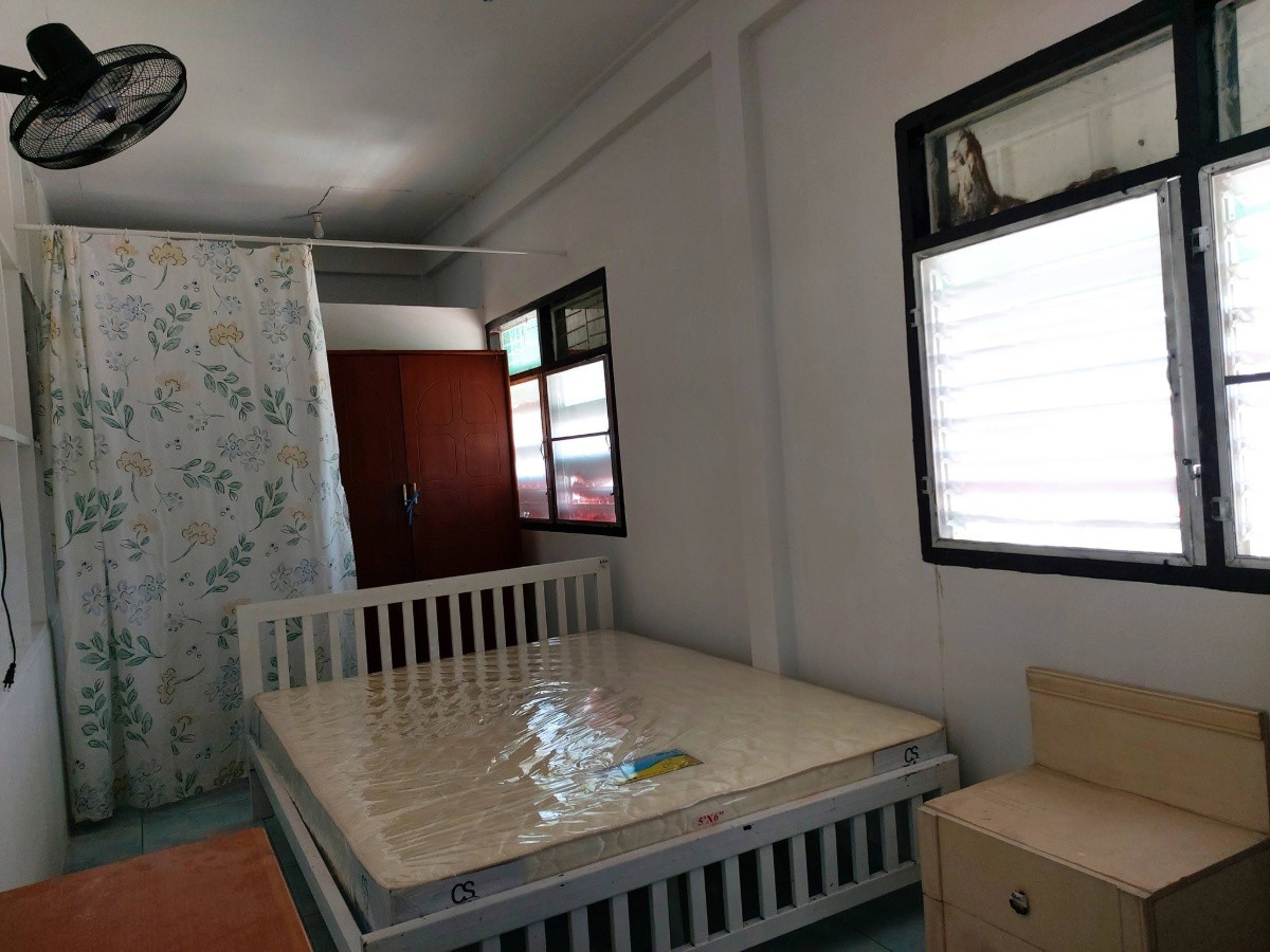 1 Bed Condo · Bangkok Noi, bangkok — photo 1
