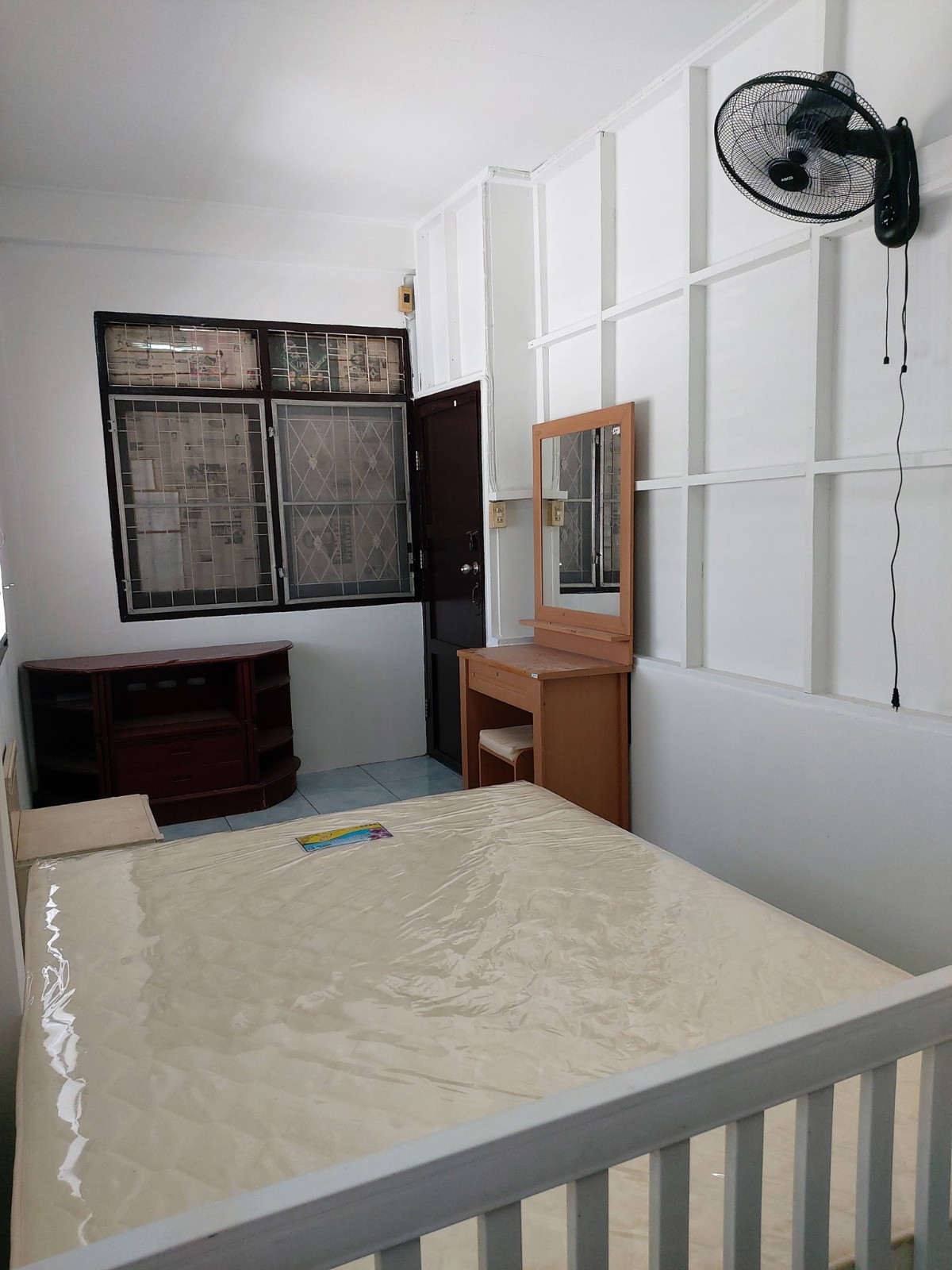 1 Bed Condo · Bangkok Noi, bangkok — photo 2