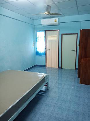 1 Bed Condo · Khlong San, bangkok — photo 4