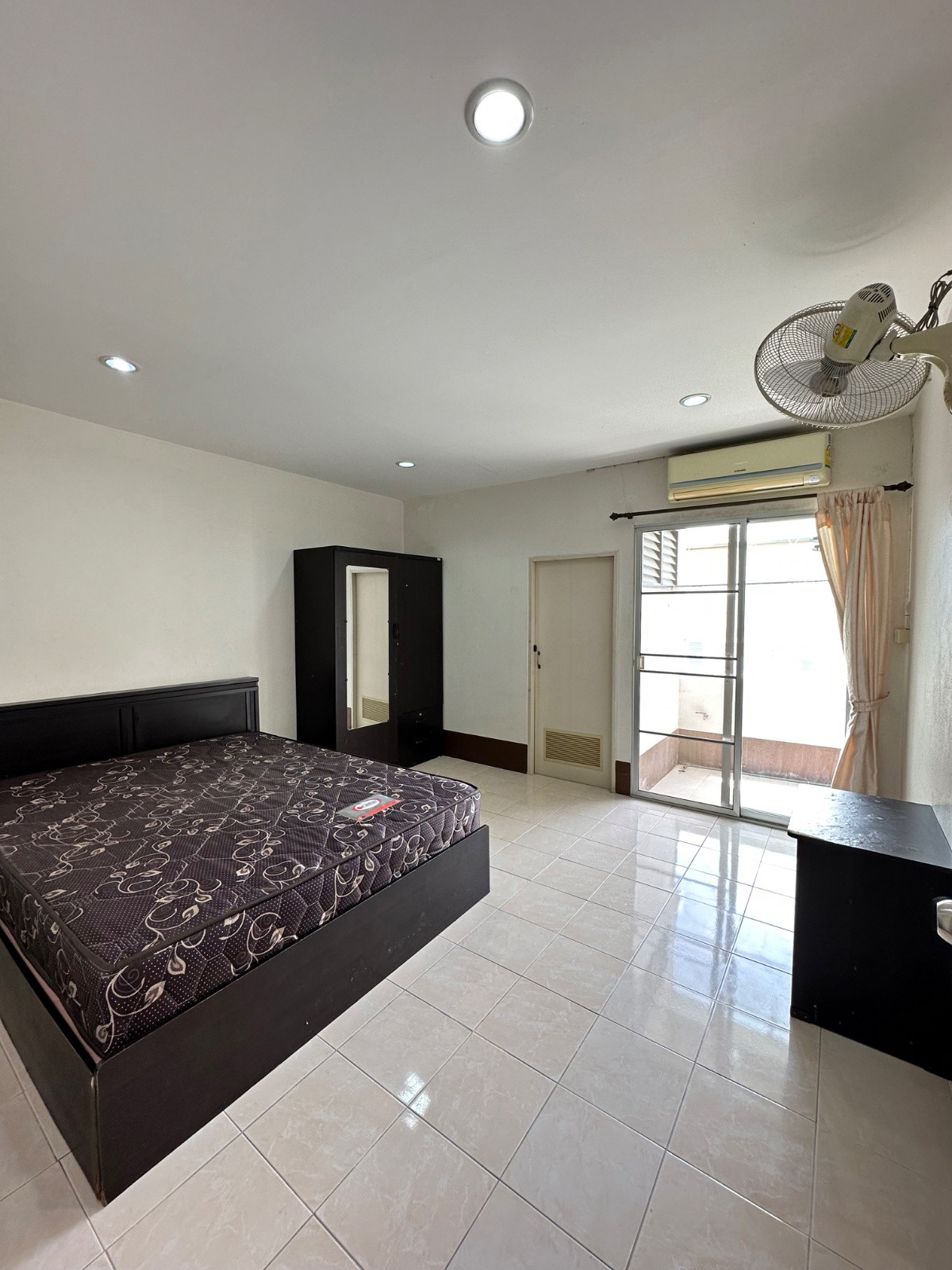 1 Bed Condo · Mueang Chiang Mai, chiang_mai — photo 2