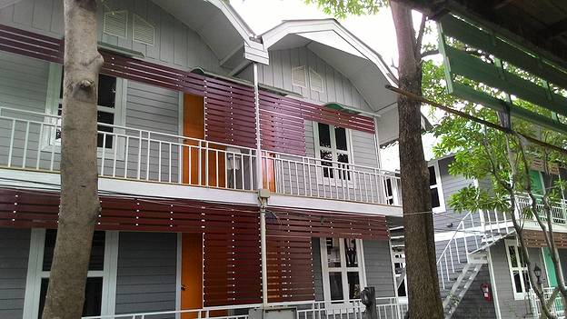 Condo — photo 1