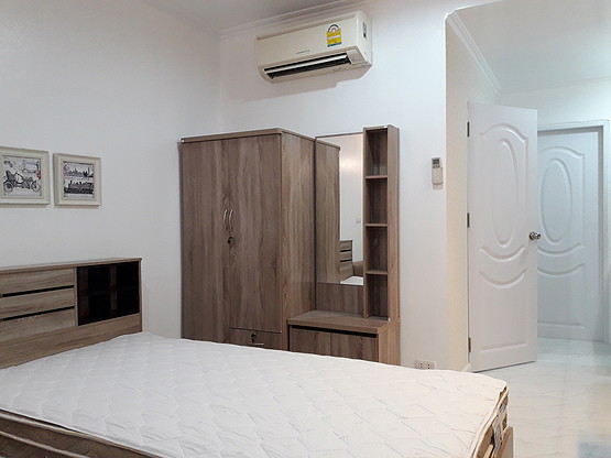 1 Bed Condo — photo 5