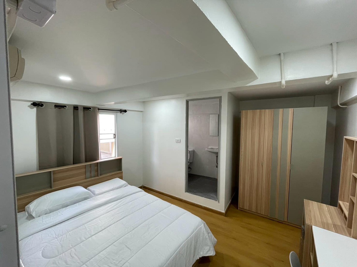 Condo · Watthana, bangkok — photo 1