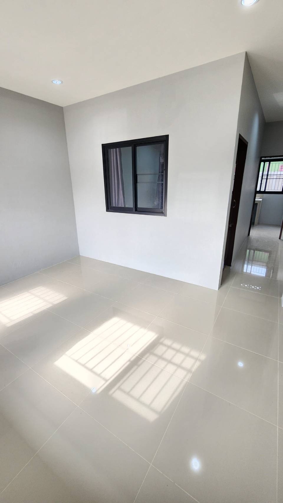 1 Bed Condo — photo 4