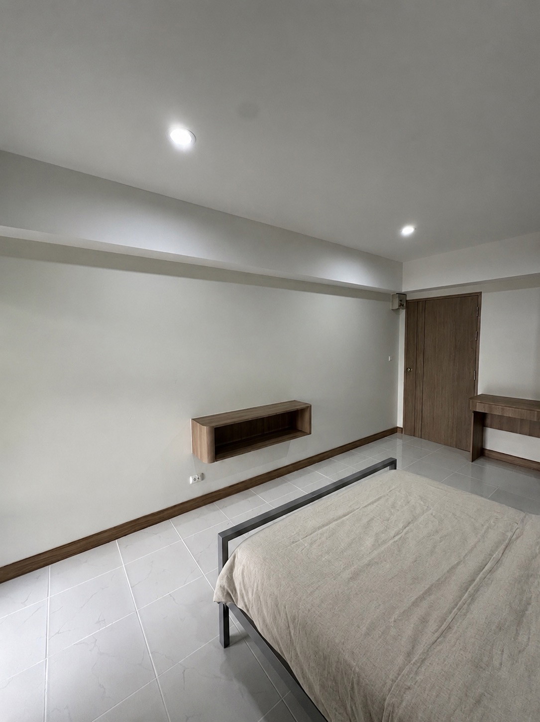 1 Bed Condo · Watthana, bangkok — photo 2