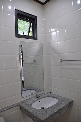 1 Bed Condo — photo 4