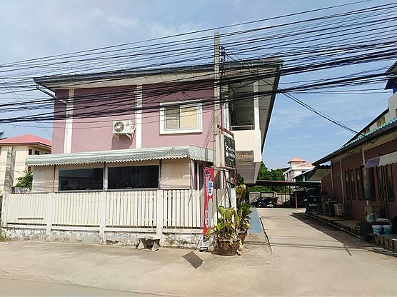 1 Bed Condo — photo 2