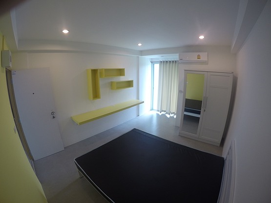1 Bed Condo — photo 4