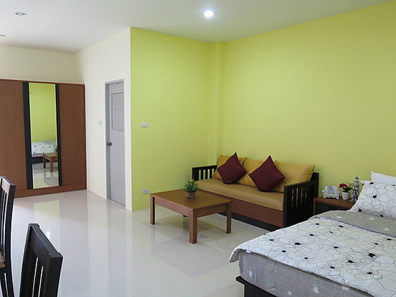 1 Bed Condo — photo 3