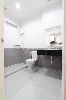 Condo · bangkok — photo 1