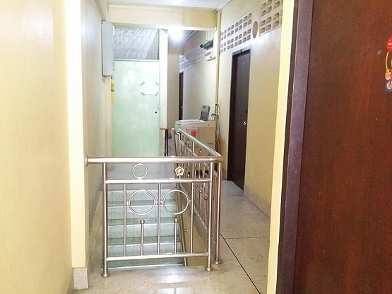 1 Bed Condo · Khlong Toei, bangkok — photo 2