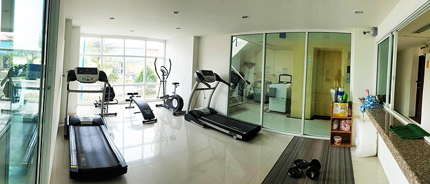 1 Bed Condo — photo 3