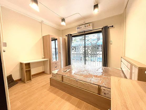 1 Bed Condo · Sathon, bangkok