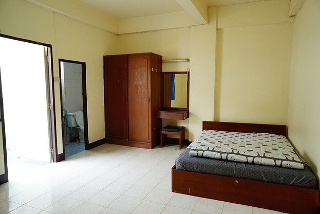 Condo · Huai Khwang, bangkok — photo 3