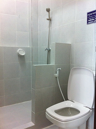 1 Bed Condo · Khlong Toei, bangkok — photo 3