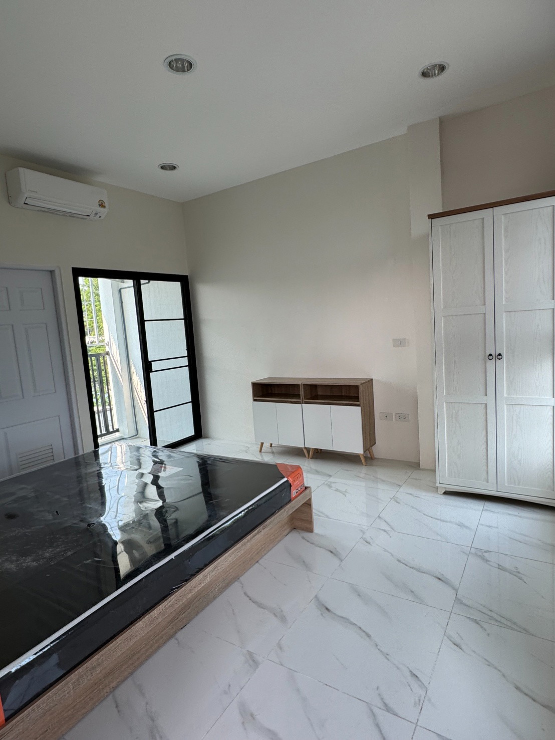 1 Bed Condo · Thawi Watthana, bangkok — photo 4