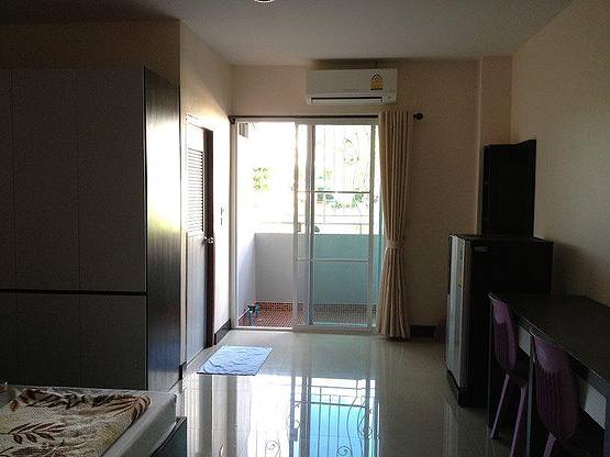 1 Bed Condo — photo 4