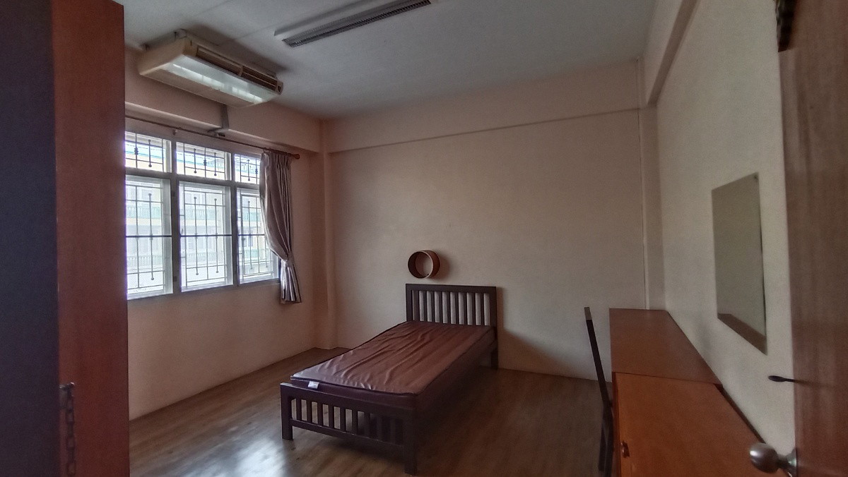 1 Bed Condo — photo 5
