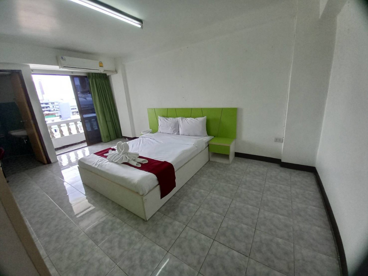 Condo · Watthana, bangkok — photo 5