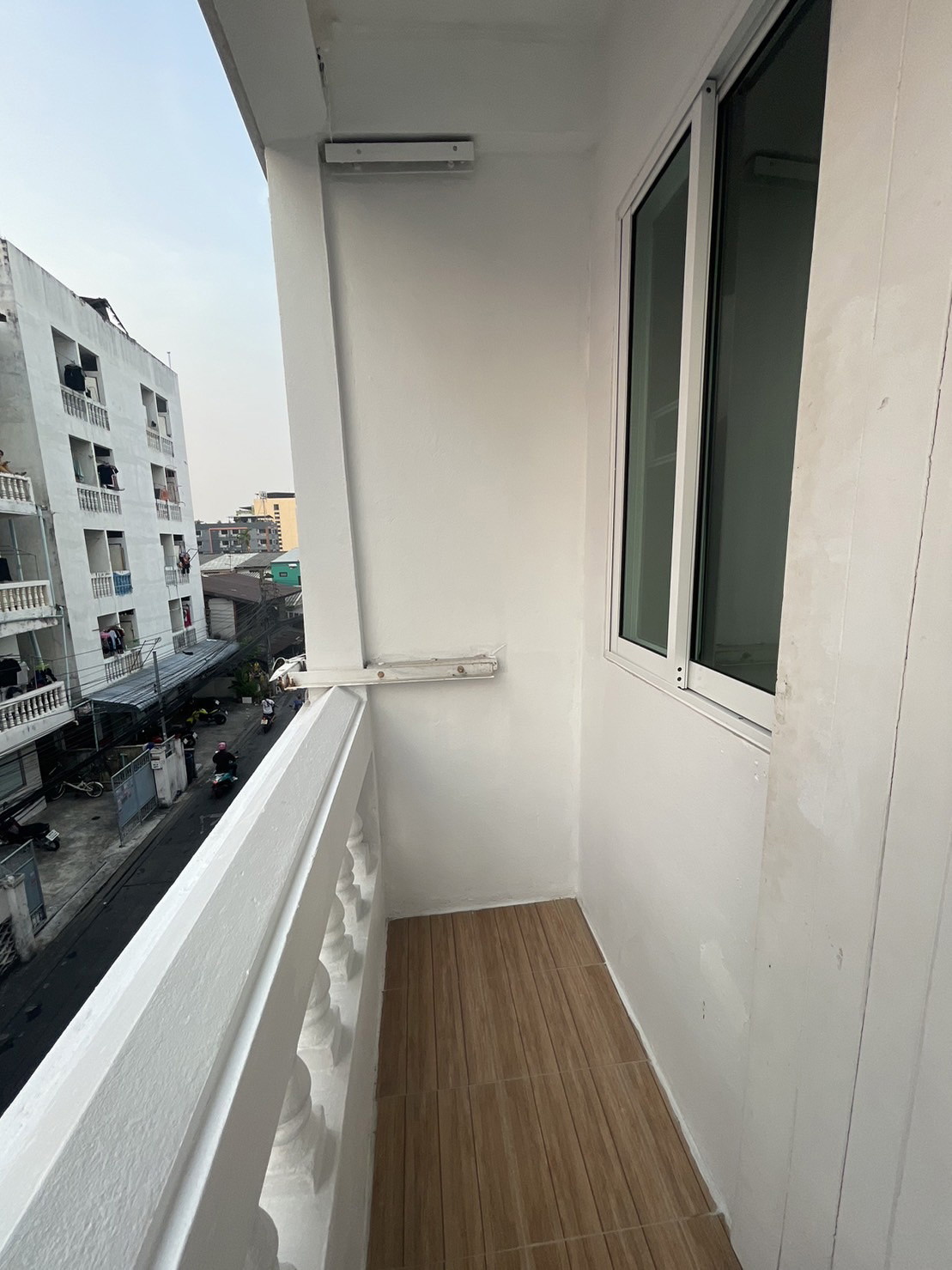 Condo · Huai Khwang, bangkok — photo 3