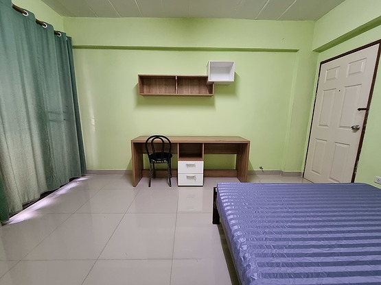 1 Bed Condo — photo 2