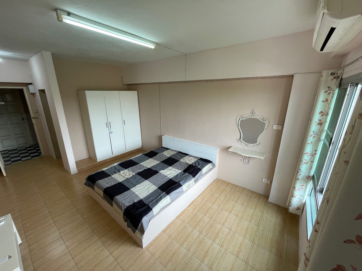 1 Bed Condo · Bang Kapi, bangkok