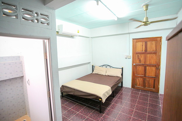 1 Bed Condo · Bang Rak, bangkok — photo 4